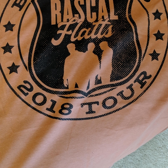 Rascal Flats Band Tee - Picture 2 of 3